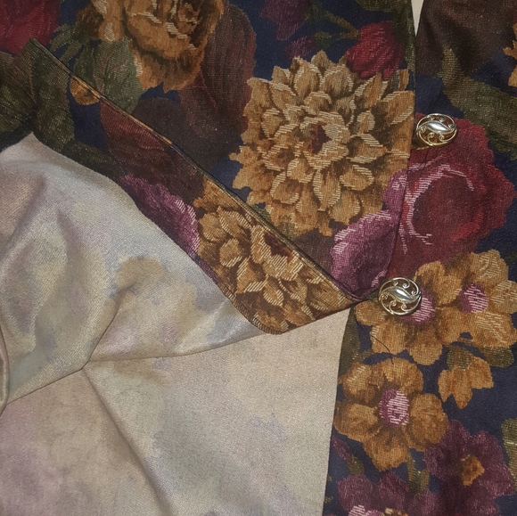 Inseparables Vintage Vested Long Sleeve Blouse - Picture 5 of 6